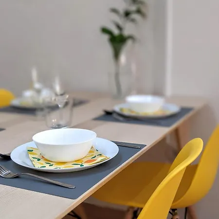 펜션 Townhouse With Amazing Rooftop Terrace 말라가